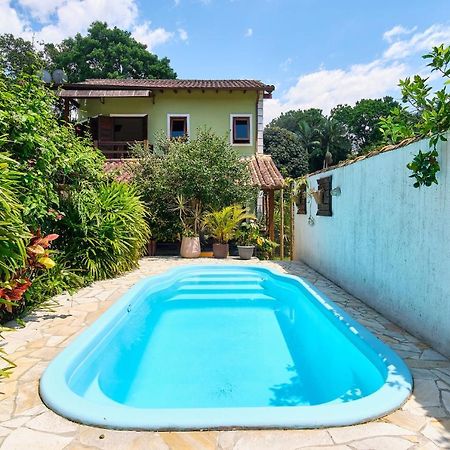 Casa Petunia Com Ar E Piscina Perto Do Centro Villa Araquari Exterior photo