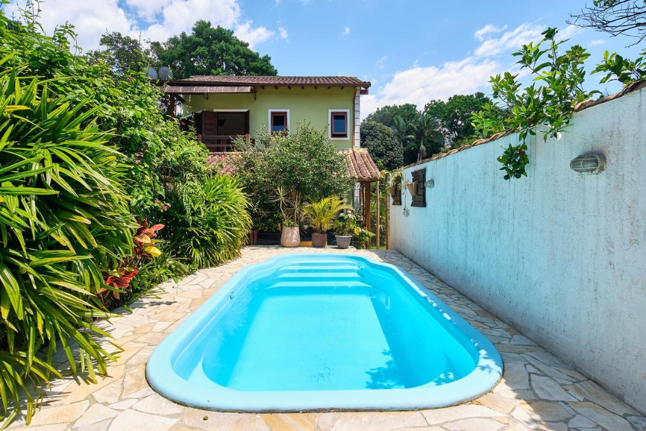 Casa Petunia Com Ar E Piscina Perto Do Centro Villa Araquari Exterior photo