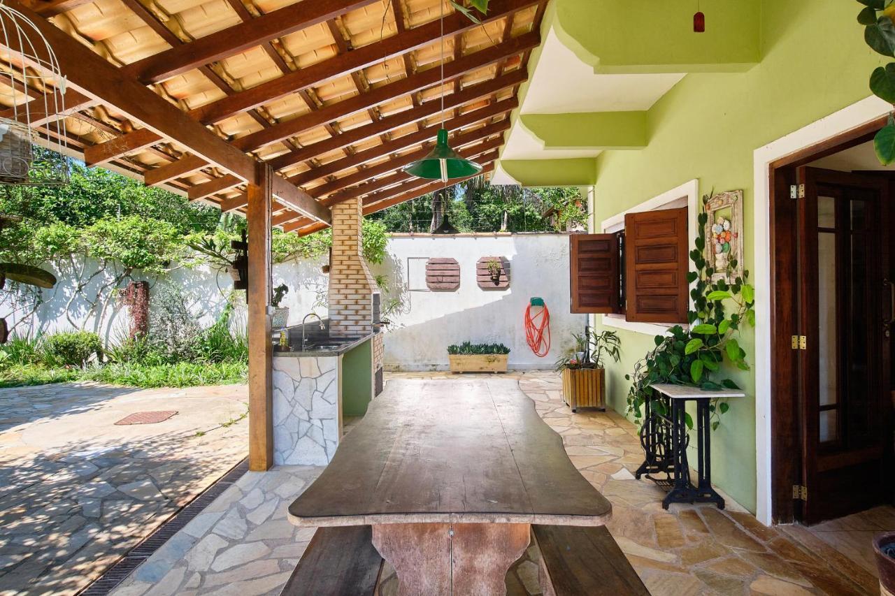 Casa Petunia Com Ar E Piscina Perto Do Centro Villa Araquari Exterior photo